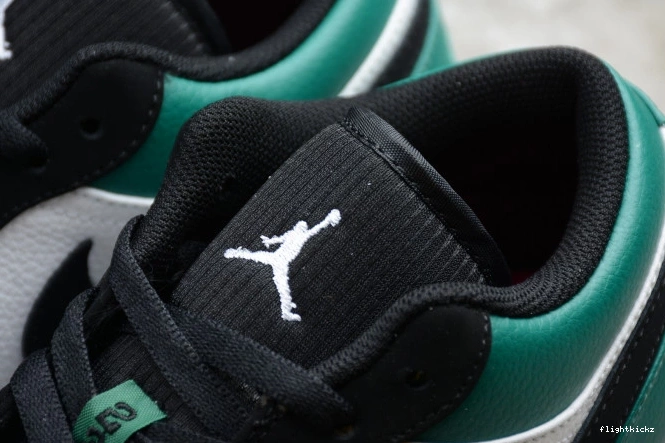 Mystic Low 1 Black Jordan White Air 553558-113 Green 0713